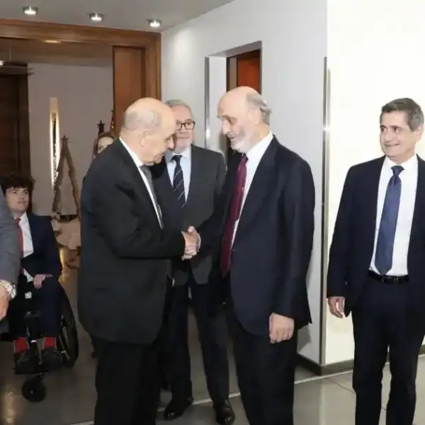 لودريان من معراب: Quand je parle je parle