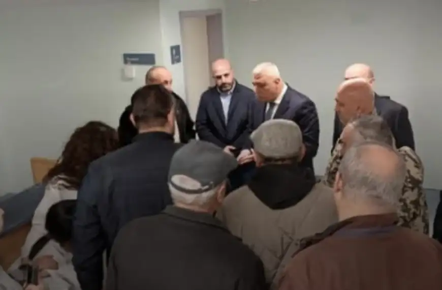 بعد إصابته بغارة إسرائيليّة… اللواء شقير تفقّده في&hellip;