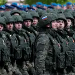 سوريا تكشف عن عملتها الجديدة.. الشرع: عنوان لاقتصاد سوري جديد ولأفول مرحلة سابقة