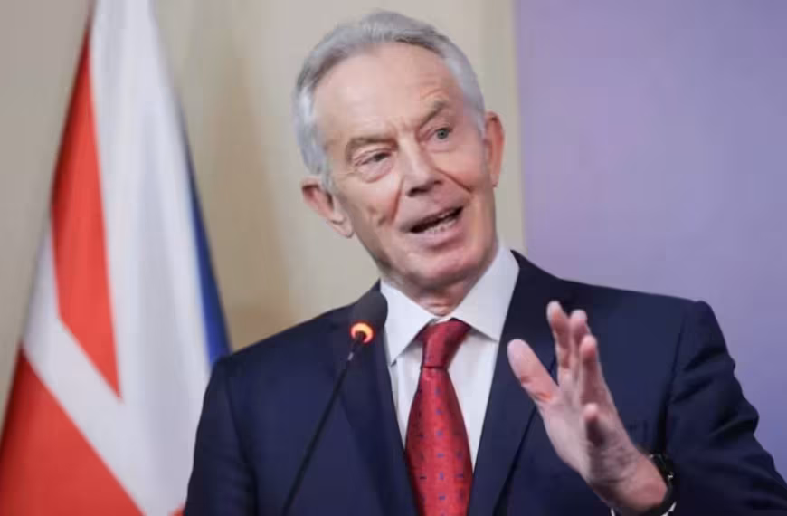 نتنياهو يلتقي بلير سراً… دفع لإدخال السلطة الفلسطينية…