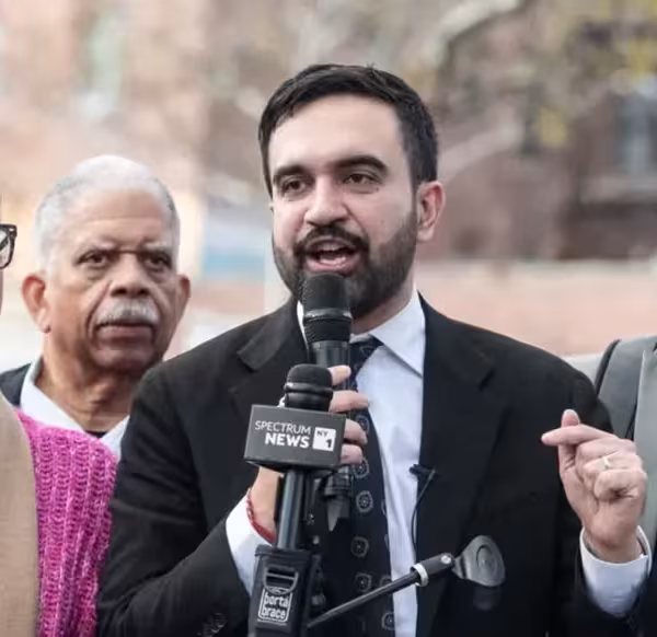 من شقة ٢٣٠٠$ في كوينز إلى قصر ١٧٩٩:&hellip;