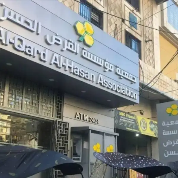 “حزب الله” يهرب من الضغوط علي “القرض الحسن”…