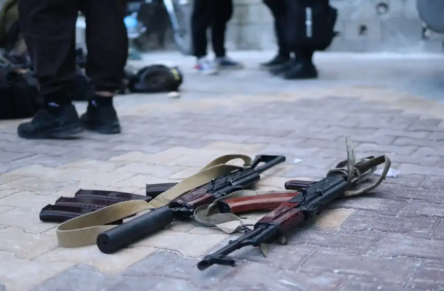 بالصور- هذا ما ضبطه الأمن السوري مع خلية&hellip;