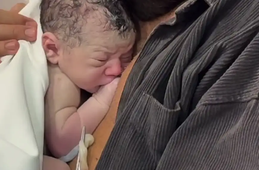 نيكولا معوض ينشر الصورة الأولى لمولوده الجديد “أوديم”