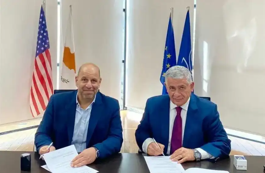 مذكرة تفاهم بين الجامعة الاميركية في قبرص ومعهد العوربة الجامعي – لندن: تبادل خبرات وشراكة اكاديمية