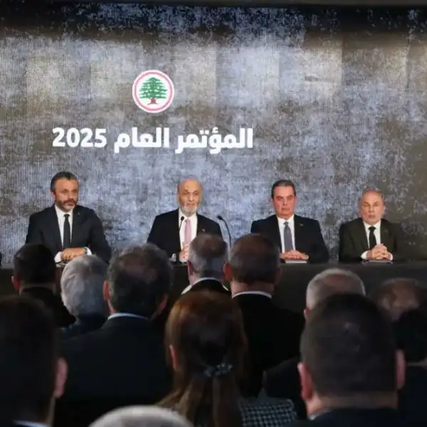 بري يطلب فتوى من الخامنئي وجعجع يوجه رسالتي&hellip;