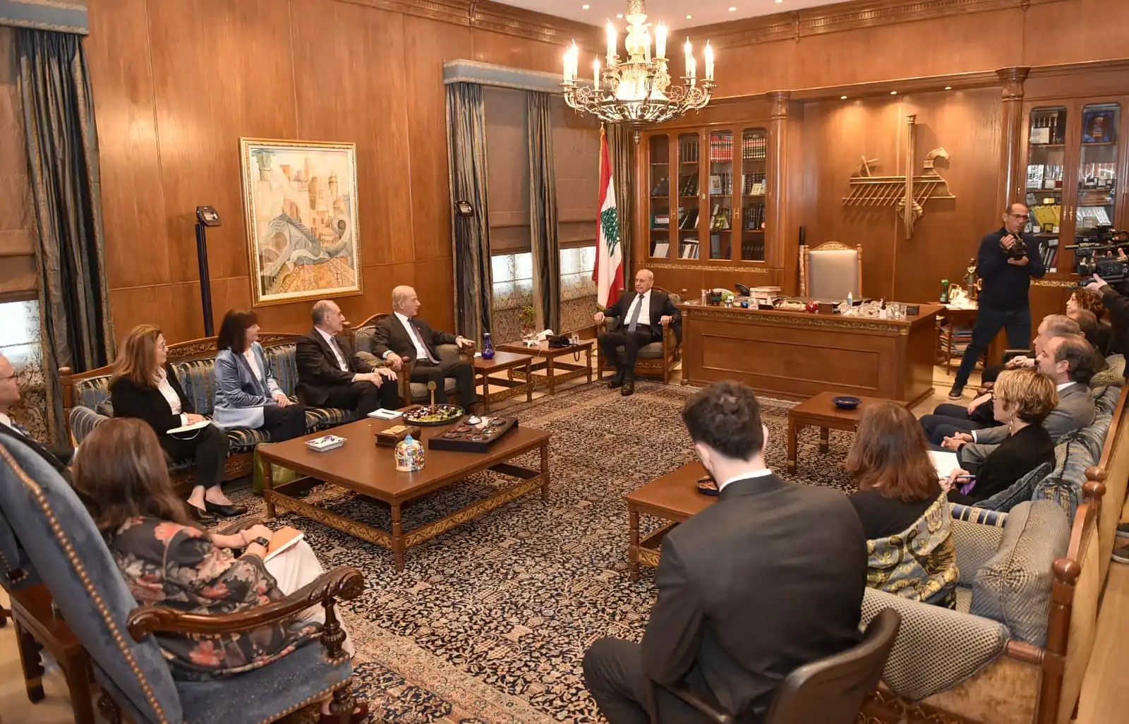 bry-mgmoaa-alaaml-alamyrky-mn-agl-lbnan