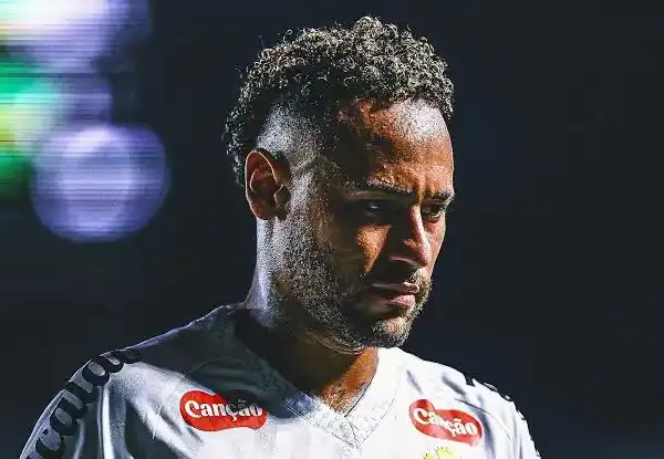 نيمار يعلن المهمة الأخيرة: الجراحة أولًا والحلم اسمه&hellip;