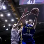 صافرة النهاية تبتسم للرياضي… انتصار درامي على غورغان في طهران