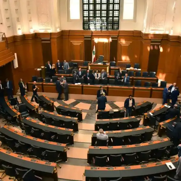 التفاف مشبوه على قرارات الحكومة والمجتمع الدولي… 90&hellip;