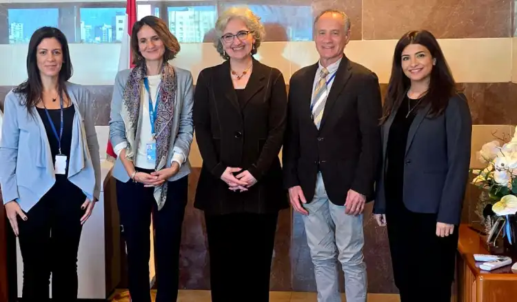 كرامي طلبت من ممثل اليونيسف توفير التمويل لإعادة…