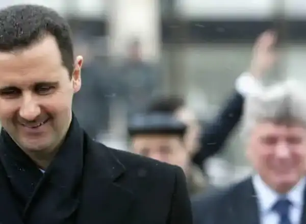 الأسد مستعدّ للمنفى في موسكو… لكن دائرته المقرّبة…