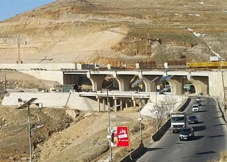 الاوتوستراد-العربي