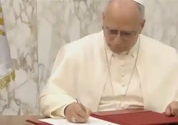 رسالة إلى الحَبر الأعظم بلغة الحِبر الأعظم!