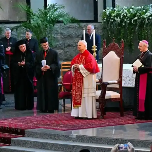 أوتوستراد جونية يعجّ بالمواطنين… بانتظار البابا