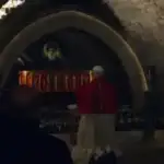 بالصورة- البابا يجثو أمام ضريح مار شربل