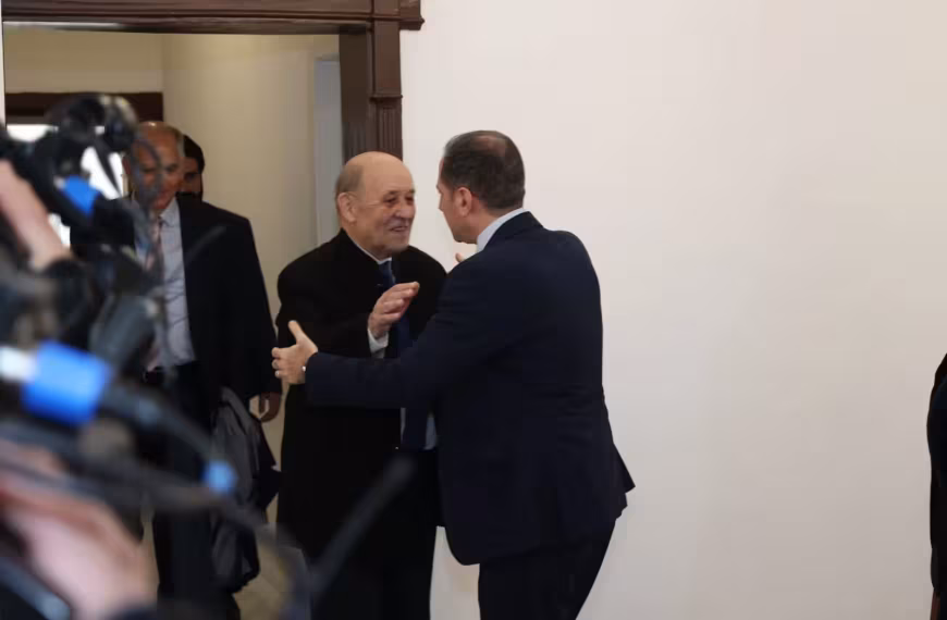 الجميّل بعد لقائه لودريان: المطلوب خطوات إضافيّة لتجنيب…