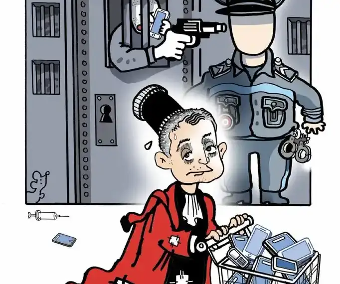 عن وضع السجون، جنبلاط: هذا غيضٌ من فيض