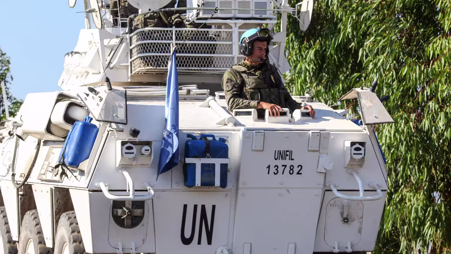 اليونيفيل-2