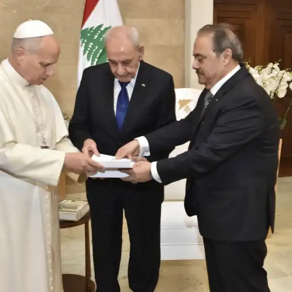 هذا ما قاله برّي للبابا خلال لقائهما في…