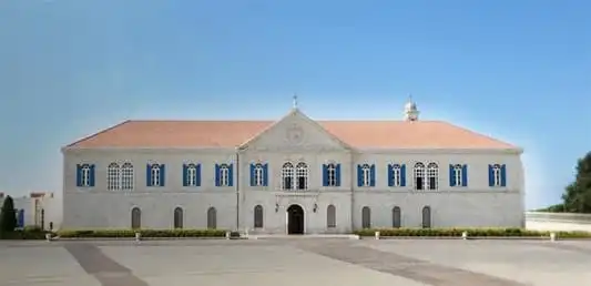 الراعي استقبل سفير قطر وديبلوماسيًا ايرانيا