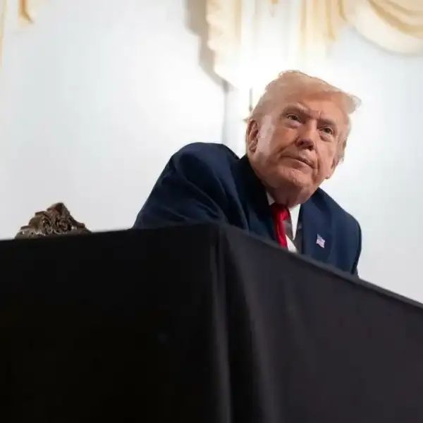 “مكالمة” أشعلت الحرب بين ترامب ومادورو.. صحيفة تكشف