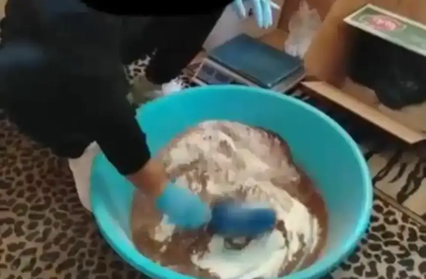 بالفيديو- فضيحة جديدة… بروتين مزوّر يُباع عبر السوشال&hellip;