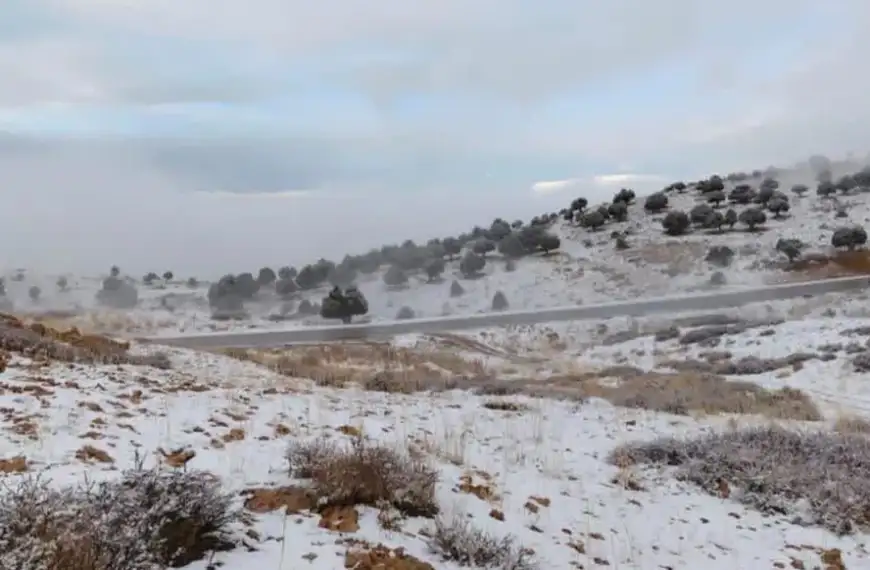 أجواء باردة وتحذير من خطر الانزلاقات… كيف سيكون&hellip;