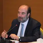 عقيص: لا نعطي برّي دروس ولكنّنا نطالبه بالتزام النصوص والقوانين