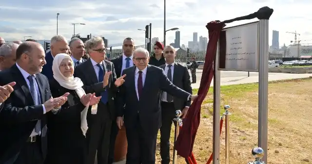 وضع حجر الأساس لحديقة رفيق الحريري في واجهة بيروت البحرية