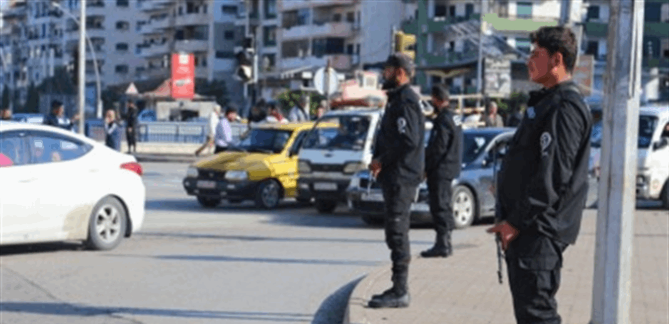 بالفيديو- خلال صلاة الجمعة، تفجير إرهابيّ داخل جامع الإمام علي في حمص