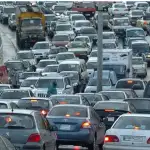 عاجل- إستهداف سيّارة في بلدة ياطر