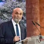 الجلسة النيابية الخميس… جعجع: كلّه خطأ فوق خطأ!