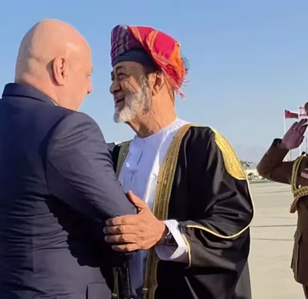 عُمان محطة عون لتحصين المناخ التفاوضي تجدد الغارات…&hellip;