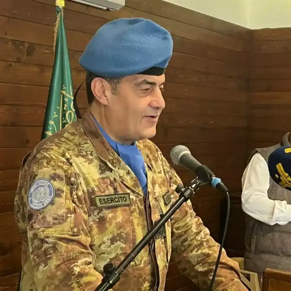 قائد اليونيفيل: نعمل مع الجيش اللبناني لتجنّب التصعيد&hellip;