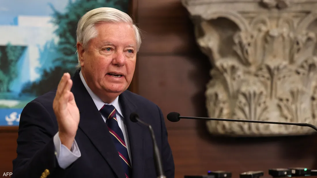 ليندسي-غراهام،3