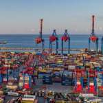 بالفيديو – شاهدوا ما يحدث في مرفأ بيروت