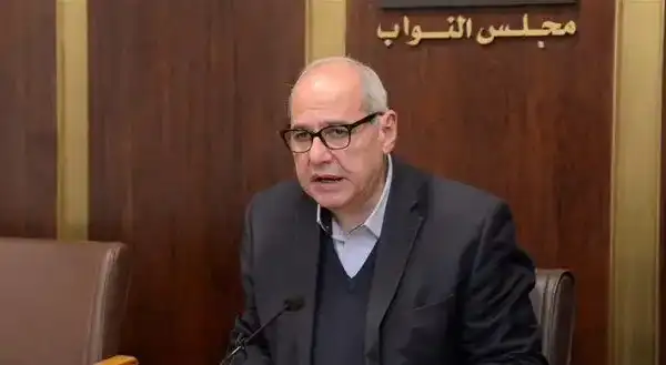 اعتراضان لخلف على الترسيم مع قبرص واقتراع المغتربين