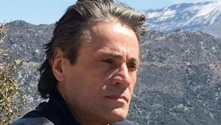 إليكم تفاصيل مراسم الدفن والتعازي للفنان وليد العلايلي