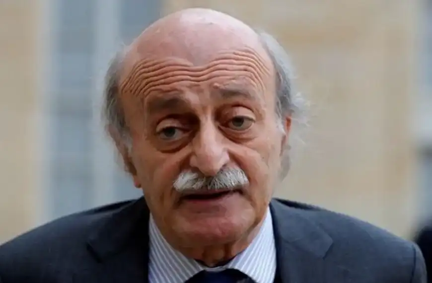 جنبلاط يعلّق على زيارة الحبر الأعظم