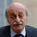 لقاء بين جنبلاط ولودريان… وتأكيد الالتزام ببنود التفاوض