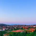 قصف مدفعي إسرائيليّ على أطراف بلدة ياطر