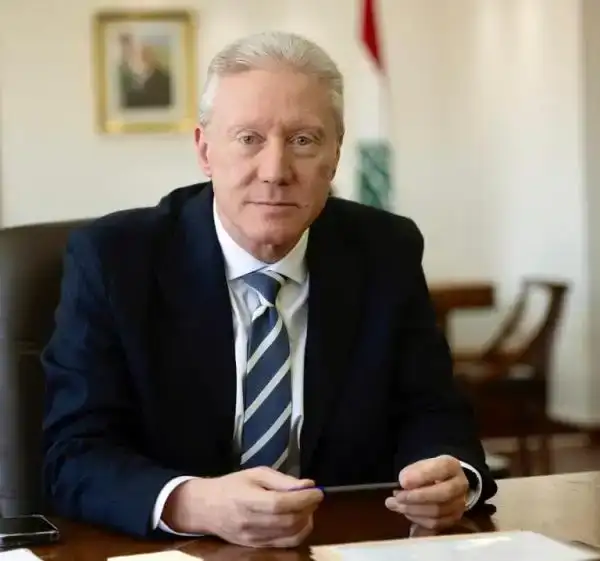 وزير بريطاني أكد لرجي استعداد بلاده لدعم الجيش