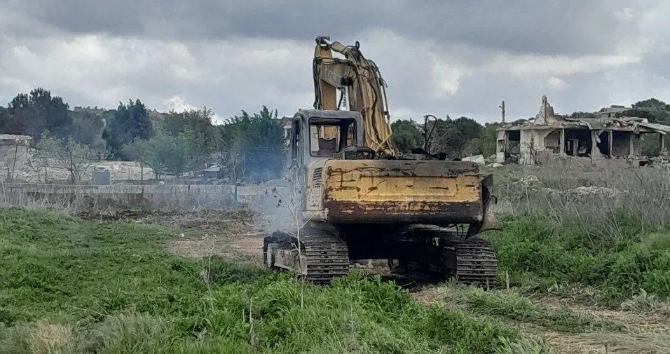 9907df4df66a107250585f02947f563c