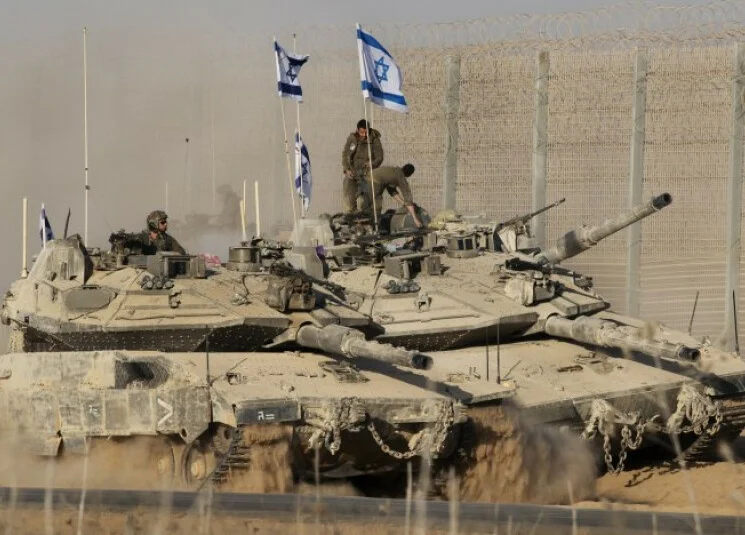 idf move tanks