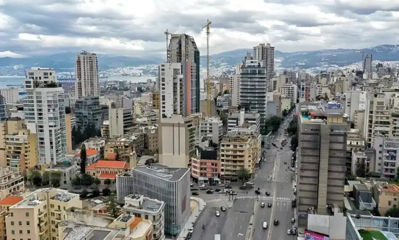 بالفيديو- جسمٌ غريب في سماء بيروت