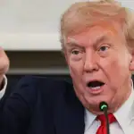 بالصورة- جنبلاط يعلّق: النفط هو الحاكم