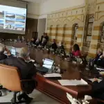 عون يؤكد دعمه الكامل للجيش: قرار الحرب والسلم بيد الدولة