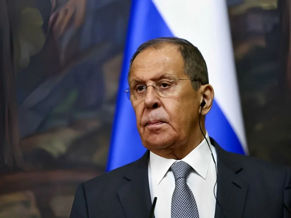 لافروف يُودّع الدبلوماسية قريبًا: هل يتأثر لبنان؟