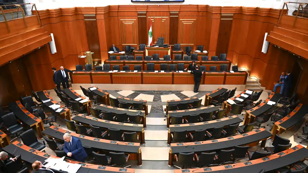 هل يردّ مجلس النوّاب مشروع قانون الانتظام المالي واسترداد الودائع؟